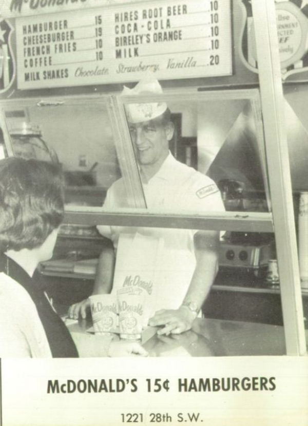 McDonalds - Wyoming - 1221 28Th St Sw (newer photo)